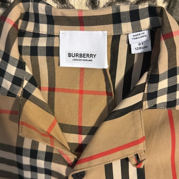 Authentic boys Burberry print polo - Picture 3 of 4